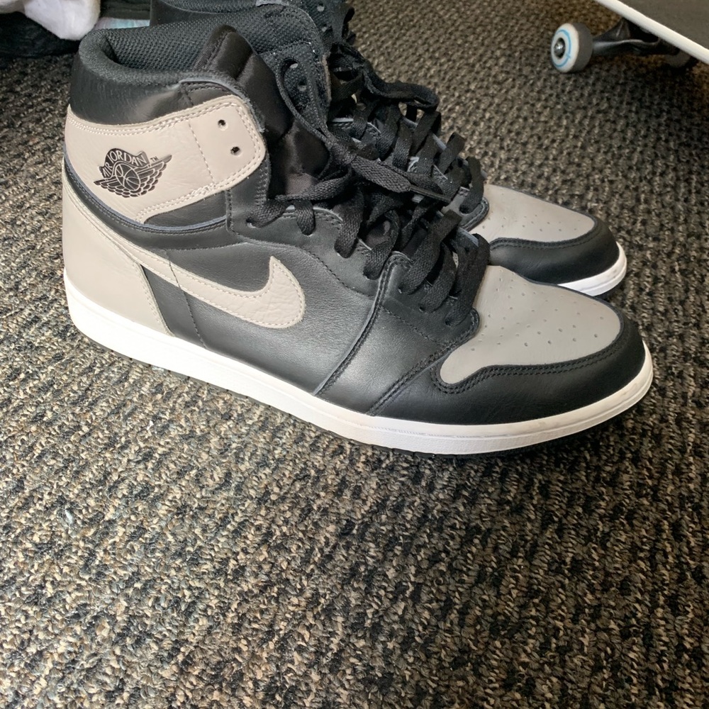 Jordan 1 shadow